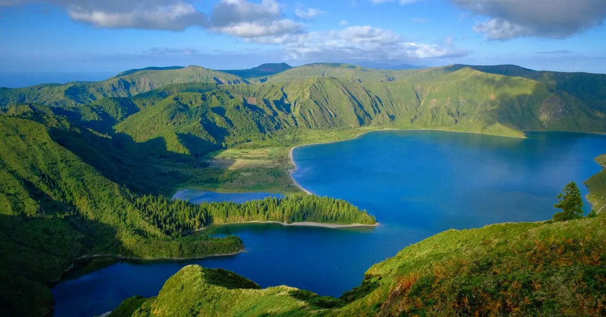 Top 10 des Pays à Découvrir pour Échapper au Tourisme de Masse